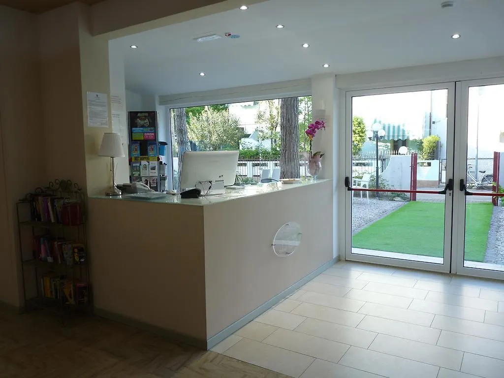 Hotel Pierre Riccione
