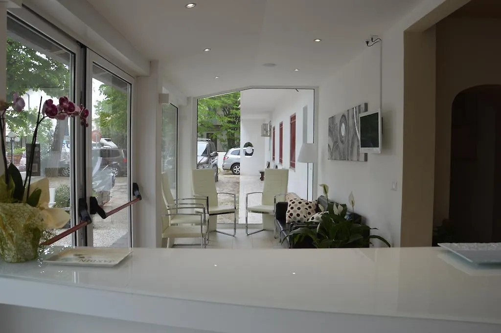 Hotel Pierre Riccione