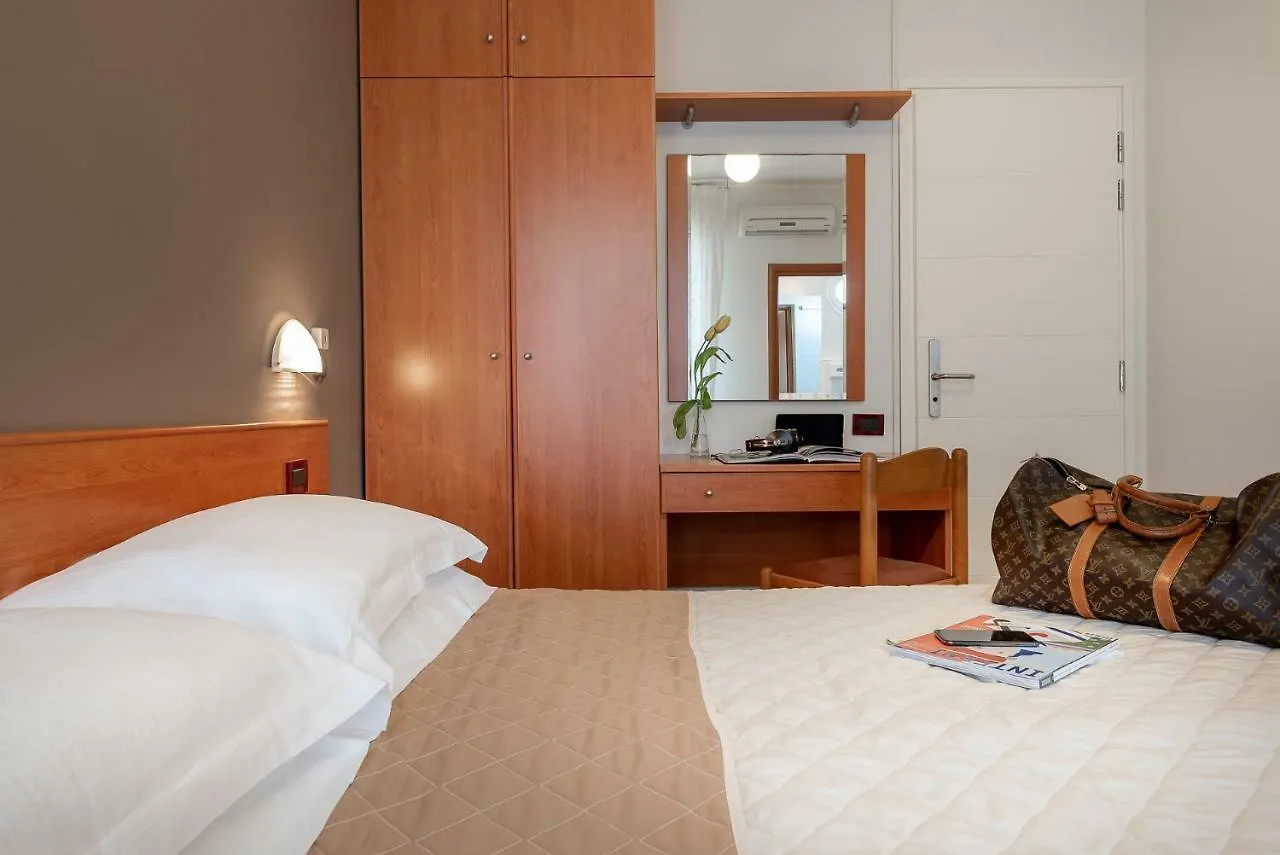 Hotel Pierre Riccione