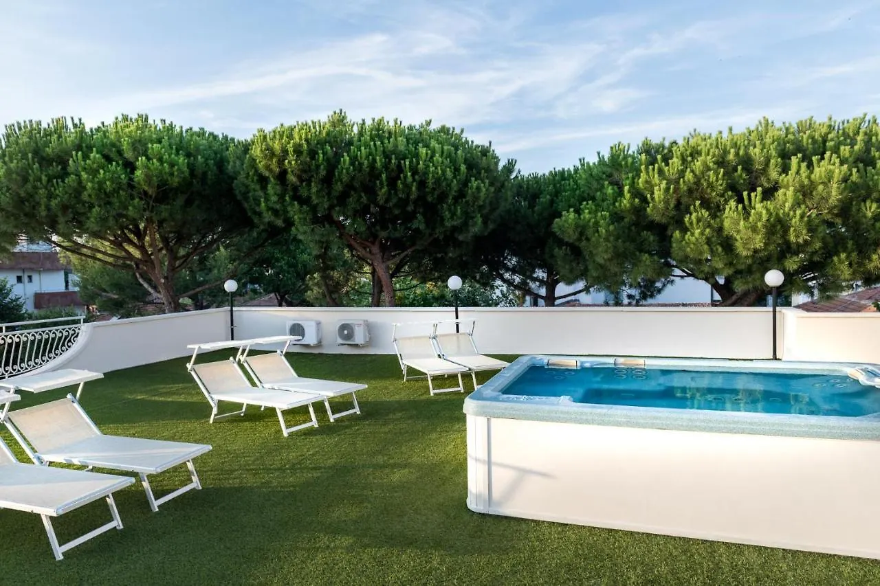 Hotel Pierre Riccione
