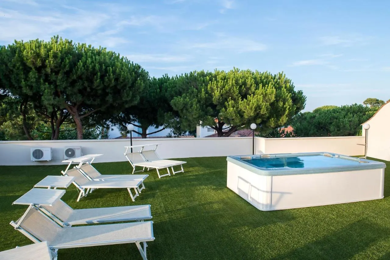 Hotel Pierre Riccione