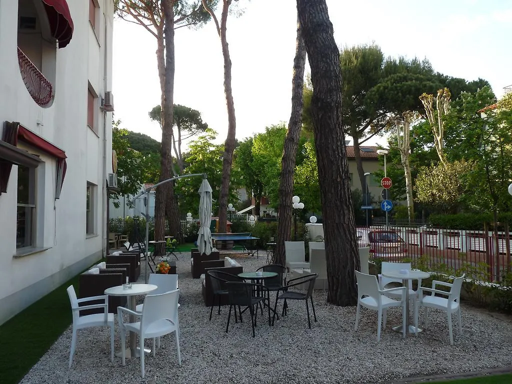 Hotel Pierre Riccione