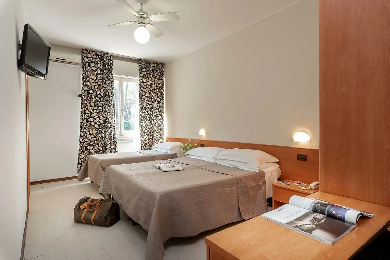 Hotel Pierre Riccione